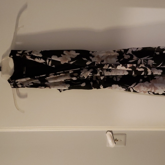 Floral Maxi Dress - Picture 1 of 2